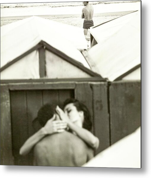 Couple Kissing By A Model Wearing Westwood Trunks Metal Print