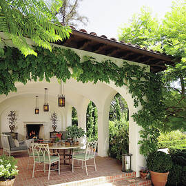Luxury Villa Near Green Garden by Erhard Pfeiffer