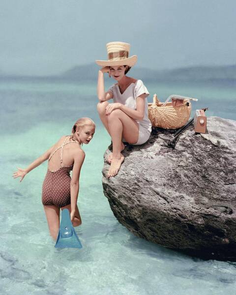 Wall Art - Photograph - Models At A Beach by Richard Rutledge