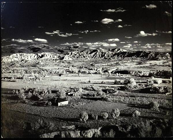 Santa Fe In New Mexico Art Print